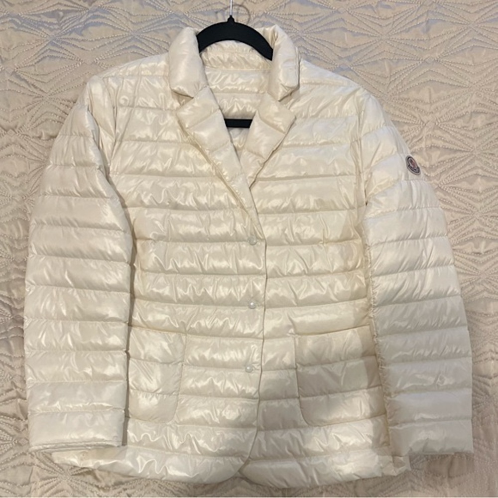 Moncler button down thin puffer.